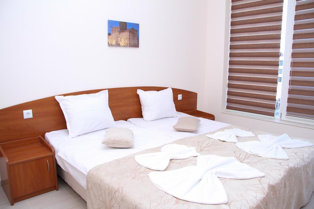 Capuccino Guest Apartments - Free Parking And Wi-Fi Sunny Beach Exterior photo